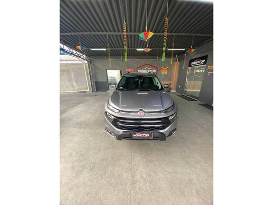 FIAT TORO 2.4 16V MULTIAIR FLEX VOLCANO AT9
